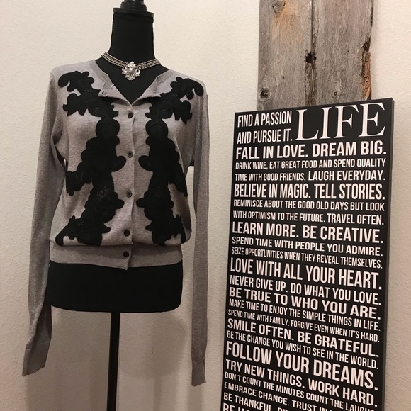 CAbi Cardigan grey with black lace detail sz small - Picture 2 of 8